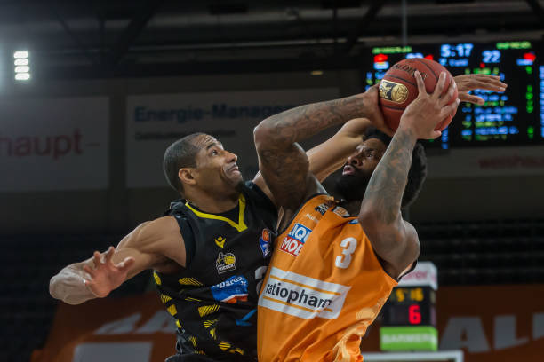 中以出色的 中以出色的