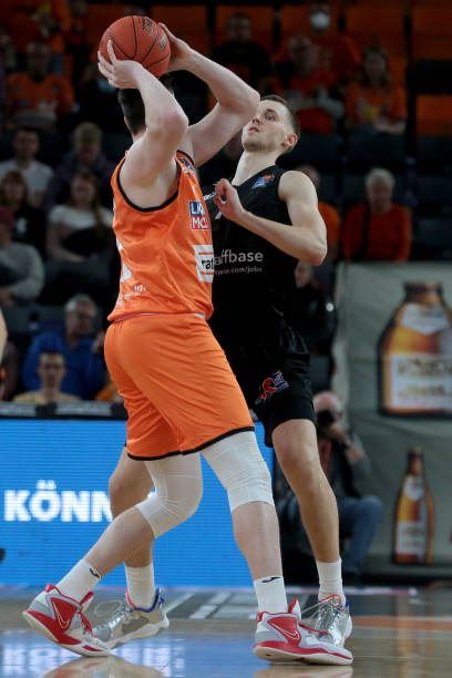 菲尔德联 菲尔德联