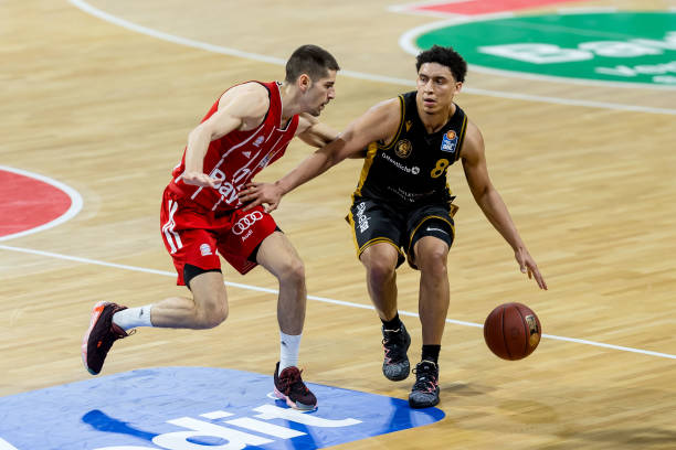 国瞩目的明 国瞩目的明